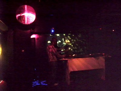 1009tokyodisco.jpg